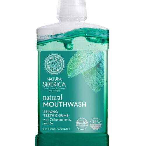 Enjuague bucal Natura Siberica natural 520 ml con 7 hierbas siberianas y zinc para fortalecer encías